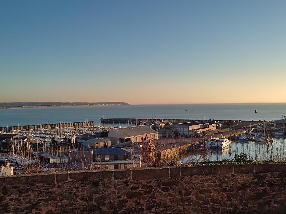 La Maison De L'Amiral Vue Sur Mer A Granville Eksteriør billede